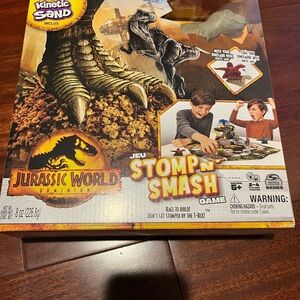 Jurassic World Stomp 'N Smash Game